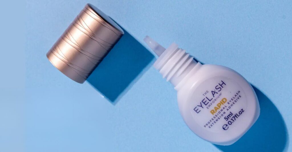 The Eyelash Emporium Rapid Adhesive sample