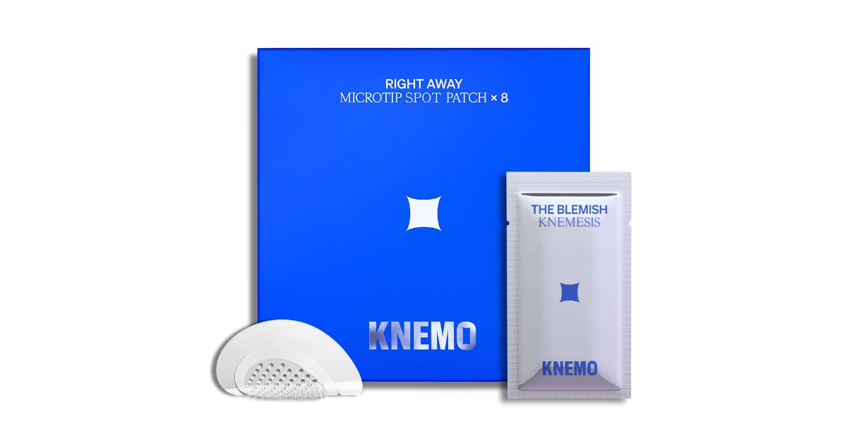 KNEMO RIGHT AWAY Microtip Spot Patch for Blemishes Sample