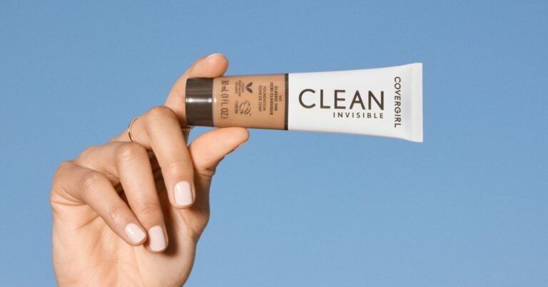 Covergirl clean invisible foundation sample