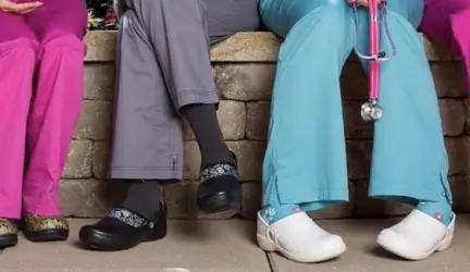FREE Pair of Crocs Shoes to Health Workers